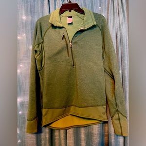 Green Men’s Patagonia Pullover
